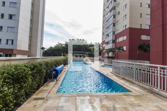 Piscina de apartamento à venda com 3 quartos, 78m² em Jardim Iracema, Barueri