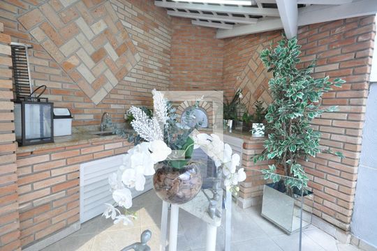 Forno a lenha de casa à venda com 4 quartos, 345m² em Tremembé, São Paulo