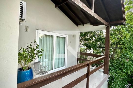 Casa à venda com 3 quartos, 300m² em Mauá, Novo Hamburgo
