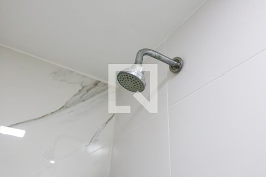 Banheiro de apartamento para alugar com 2 quartos, 67m² em Centro, Osasco
