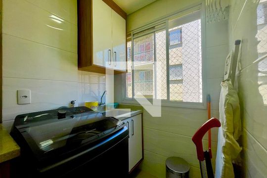 Área de Serviço de apartamento à venda com 2 quartos, 58m² em Jardim Guilhermino, Guarulhos