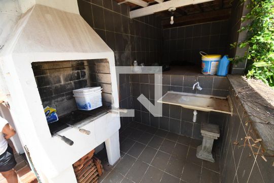 Churrasqueira de casa à venda com 3 quartos, 604m² em Chácara da Barra, Campinas