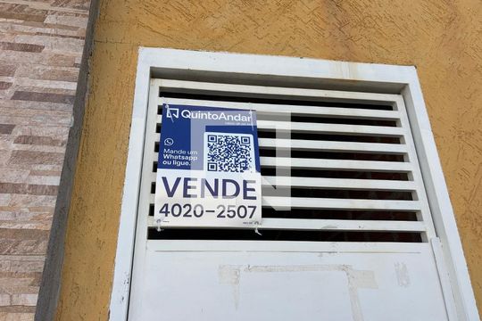 Placa instalada COD MBHL-522 de kitnet/studio à venda com 1 quarto, 161m² em Jardim America I, Várzea Paulista