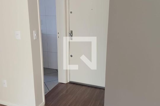 Quarto  de apartamento para alugar com 1 quarto, 60m² em Petrópolis, Porto Alegre