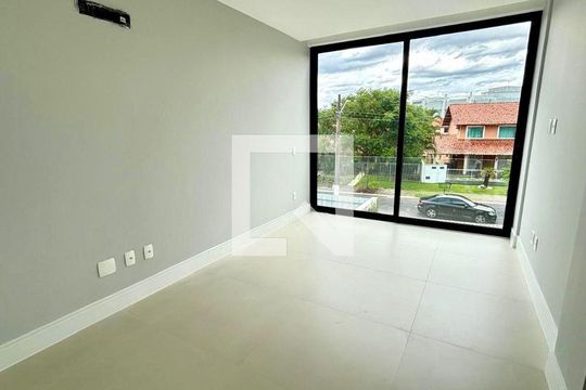 Casa à venda com 4 quartos, 350m² em Barra da Tijuca, Rio de Janeiro