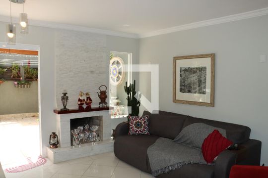 Casa de Condomínio para alugar com 5 quartos, 360m² em São Paulo Ii, Cotia