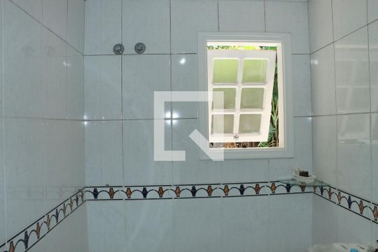 Casa de Condomínio para alugar com 5 quartos, 360m² em São Paulo Ii, Cotia