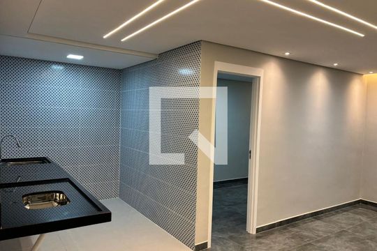 Apartamento para alugar com 2 quartos, 49m² em Catiapoã, São Vicente