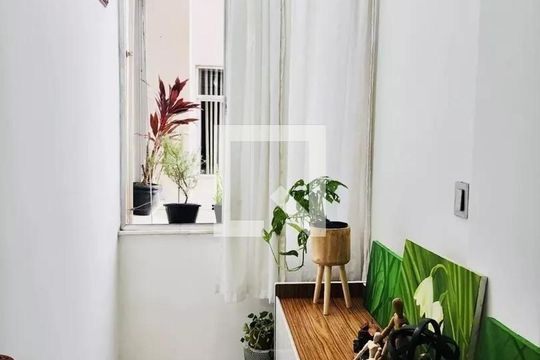 Apartamento para alugar com 1 quarto, 55m² em Copacabana, Rio de Janeiro