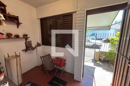 Casa para alugar com 4 quartos, 260m² em Primavera, Novo Hamburgo