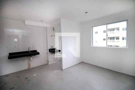 Sala de apartamento à venda com 2 quartos, 37m² em Del Castilho , Rio de Janeiro