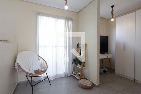 Sala de kitnet/studio à venda com 1 quarto, 48m² em Vila Ernesto, São Paulo