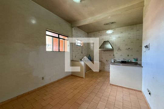 Apartamento à venda com 7 quartos, 400m² em Riacho das Pedras, Contagem