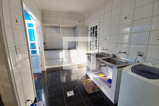 Casa à venda com 5 quartos, 393m² em Jardim do Sol, Campinas