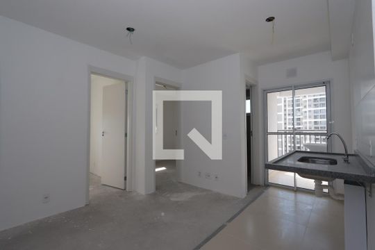 Sala e Cozinha de apartamento à venda com 2 quartos, 35m² em Vila Ema, São Paulo