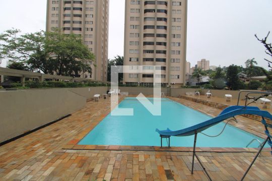 Apartamento para alugar com 3 quartos, 68m² em Vila Sofia, São Paulo