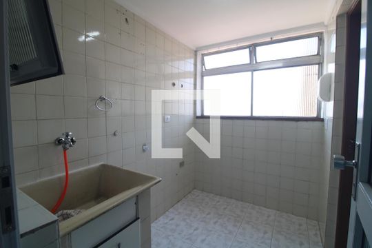 Apartamento para alugar com 3 quartos, 68m² em Vila Sofia, São Paulo