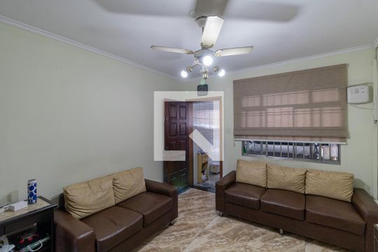 Sala de casa à venda com 3 quartos, 200m² em Itaquera, São Paulo