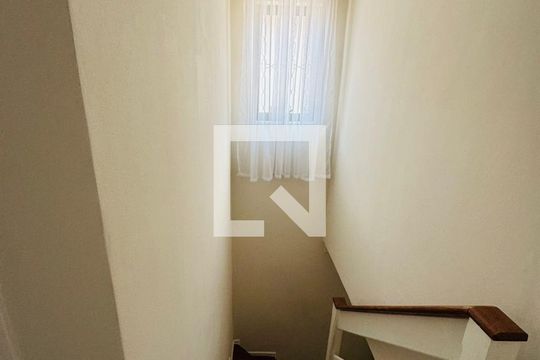 Casa à venda com 2 quartos, 152m² em Vila Dourados, São Bernardo do Campo