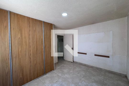 Suíte de casa à venda com 2 quartos, 200m² em Vargem Grande, Rio de Janeiro