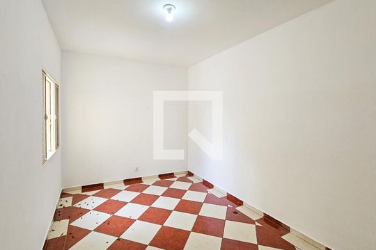 Quarto 1 de casa para alugar com 2 quartos, 160m² em Novo Osasco, Osasco