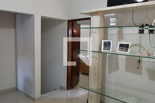 Casa à venda com 5 quartos, 385m² em Vila Sao Francisco (Zona Leste), São Paulo