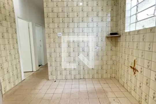 Casa à venda com 4 quartos, 360m² em Horto, Belo Horizonte