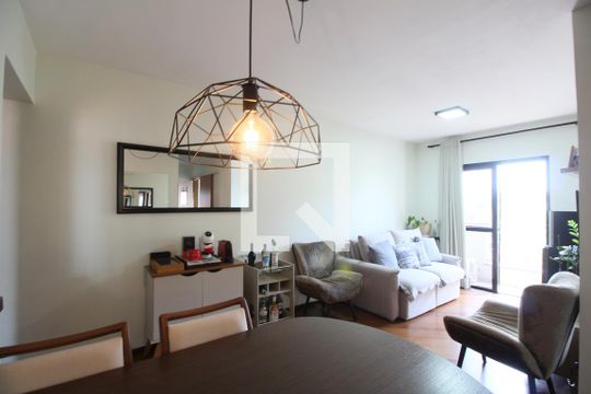 Apartamento à venda com 3 quartos, 83m² em Vila Sonia, São Paulo