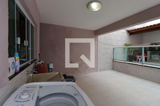 Área de Serviço de casa à venda com 3 quartos, 80m² em Jardim Santo Alberto, Santo André