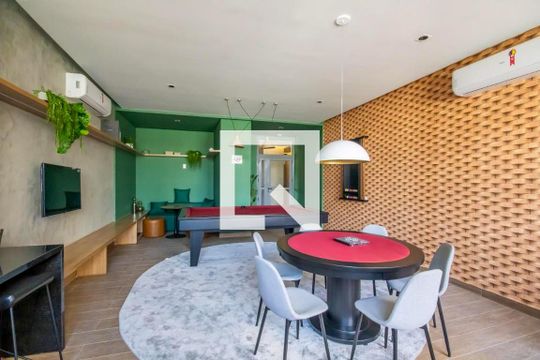 Sala de Jogos de apartamento à venda com 1 quarto, 38m² em Centro, Osasco