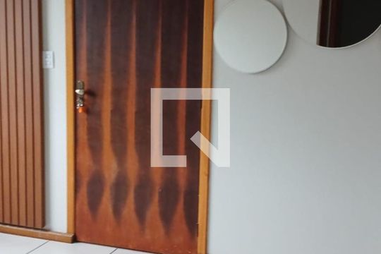 Apartamento à venda com 2 quartos, 69m² em Mauá, Novo Hamburgo