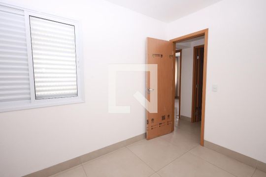 Quarto 1 de apartamento para alugar com 2 quartos, 58m² em Vila Lucy, Goiânia