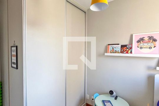 Quarto 2 de apartamento para alugar com 3 quartos, 63m² em Jardim Celeste, São Paulo