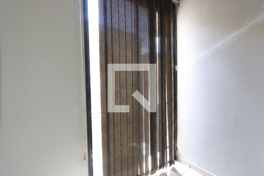 Quarto 2 de casa de condomínio para alugar com 2 quartos, 76m² em Vila Industrial, São Paulo