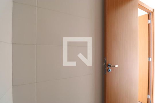 Banheiro de apartamento à venda com 2 quartos, 37m² em Lapa, São Paulo