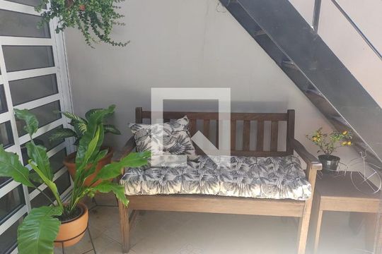 Casa à venda com 3 quartos, 190m² em Vila Congonhas, São Paulo