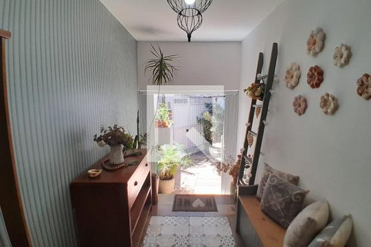 Casa à venda com 3 quartos, 190m² em Vila Congonhas, São Paulo