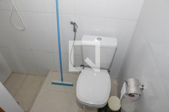 Banheiro da Suíte de casa à venda com 4 quartos, 120m² em Bela Aliança, São Paulo