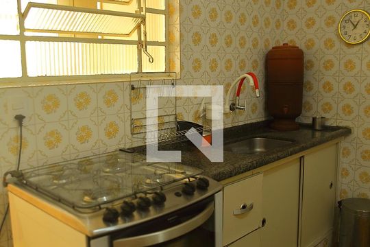 Cozinha  de casa à venda com 2 quartos, 96m² em Santa Terezinha, São Bernardo do Campo