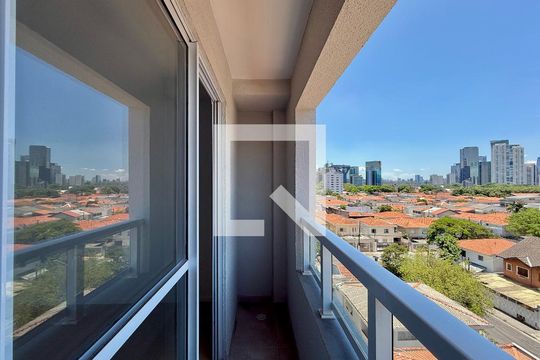 Sacada de kitnet/studio para alugar com 1 quarto, 25m² em Itaim Bibi, São Paulo
