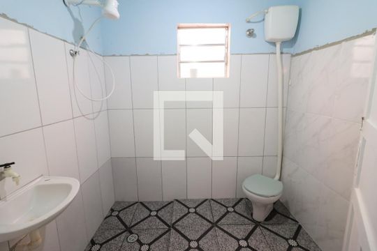 Banheiro de casa para alugar com 3 quartos, 250m² em Bela Vista, Osasco