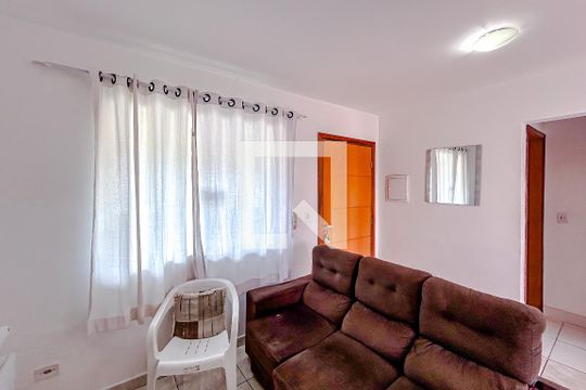 Sala de apartamento para alugar com 2 quartos, 50m² em Penha de França, São Paulo