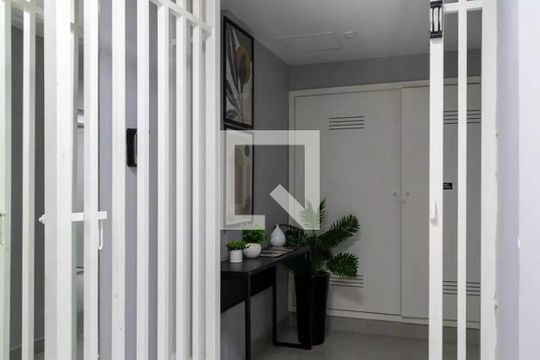 Hall de Entrada de kitnet/studio à venda com 1 quarto, 22m² em Campos Elíseos, São Paulo