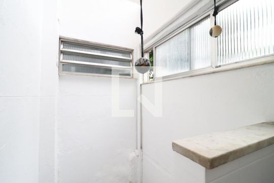 Área de Serviço de apartamento para alugar com 3 quartos, 84m² em Tauá, Rio de Janeiro