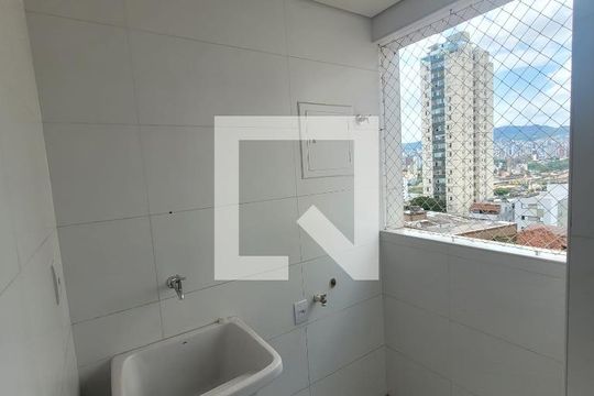 Apartamento à venda com 2 quartos, 63m² em Colégio Batista, Belo Horizonte