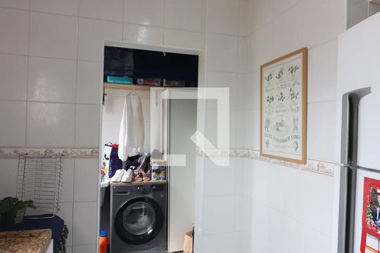 Cozinha e Área de Serviço de apartamento à venda com 3 quartos, 64m² em Vila Jerusalem, São Bernardo do Campo