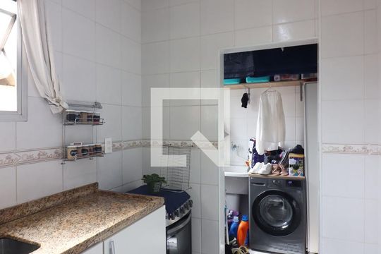 Cozinha e Área de Serviço de apartamento à venda com 3 quartos, 64m² em Vila Jerusalem, São Bernardo do Campo