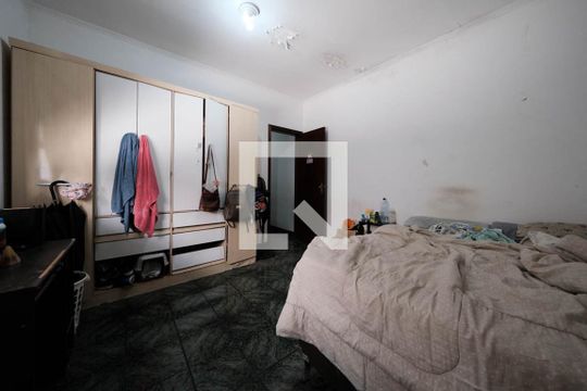 Quarto 2 de casa à venda com 3 quartos, 270m² em Jardim Danfer, São Paulo