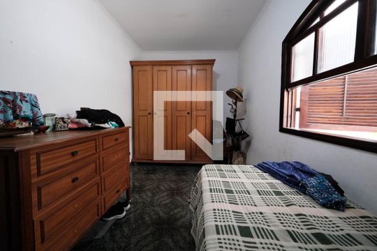 Quarto 1 de casa à venda com 3 quartos, 270m² em Jardim Danfer, São Paulo