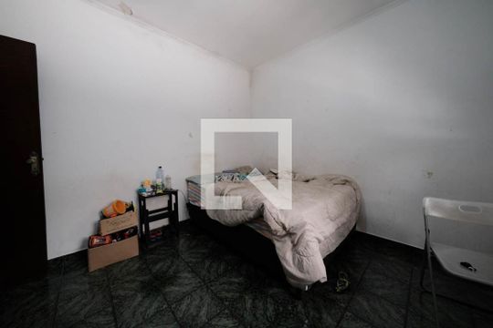 Quarto 2 de casa à venda com 3 quartos, 270m² em Jardim Danfer, São Paulo
